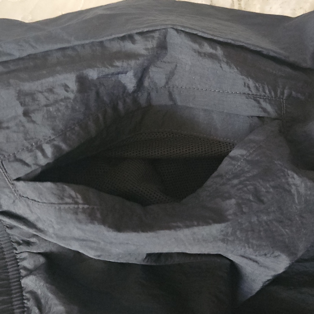 Nike Women's Loose Fit High Rise Black Athletic Shorts - XL - Picture 4 of 11